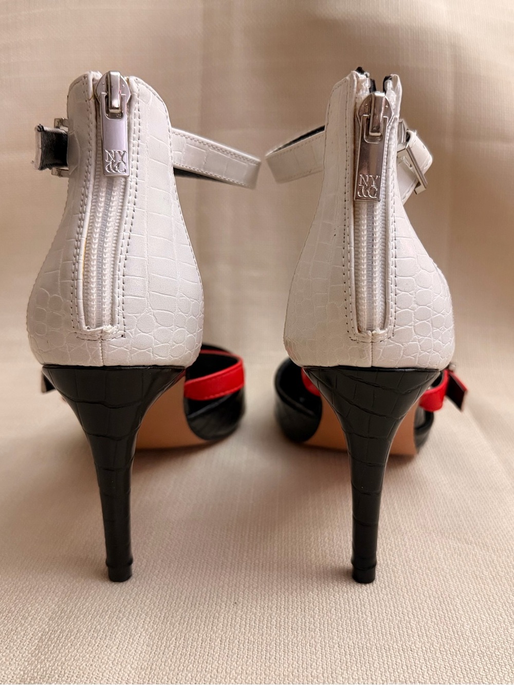 New York & Company Black Pointed Pump with White Ankle and Red Mid Strap - Picture 7 of 8